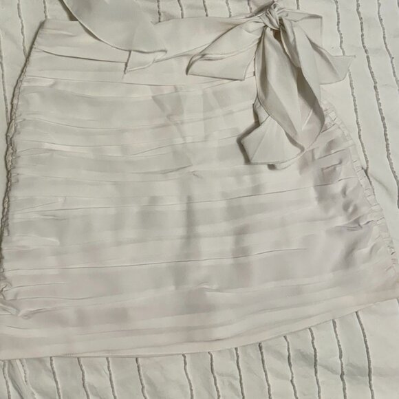 TWO PIECE SET (Top + Skirt) - Abercrombie & Fitch Cascading Ruffle Set - Picture 6 of 6